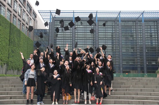 不说再见,不述离伤 计算学院2013届毕业生合照拍摄现场剪影 计算机